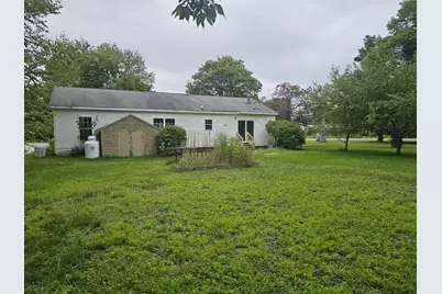 95 Pleasant Street, Oxford, ME 04270 - Photo 22