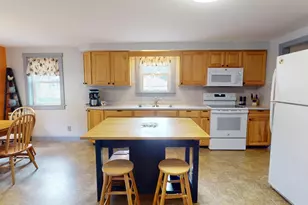 19 King St, Old Town, ME 04468 - Photo 8