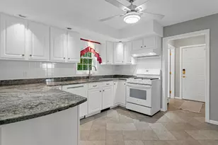 296 N Berwick Rd, Wells, ME 04090 - Photo 6