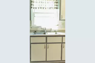 679 N French Street, Bangor, ME 04401 - Photo 4