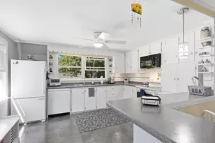 10 Gedney St, Augusta, ME 04330 - Photo 16