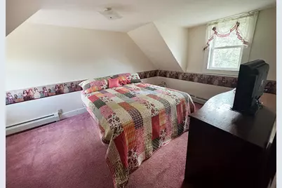28 Baker Street, Clinton, ME 04927 - Photo 22