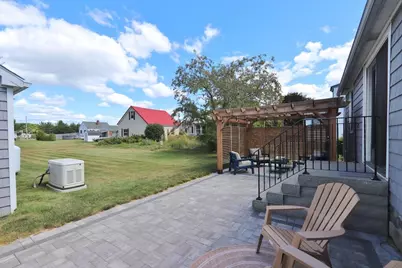 118 Harthorn Avenue, Bangor, ME 04401 - Photo 8