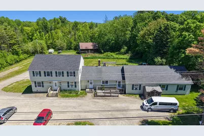 913 Essex Street, Bangor, ME 04401 - Photo 2