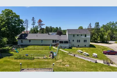 913 Essex Street, Bangor, ME 04401 - Photo 4