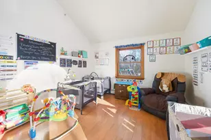 913 Essex St, Bangor, ME 04401 - Photo 10