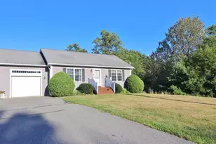63 Streamside Ln, Bangor, ME 04401 - Photo 1