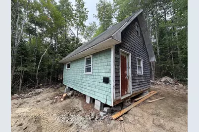 684 Lower Detroit Road, Plymouth, ME 04969 - Photo 14