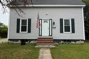 30 Franklin St, Calais, ME 04619 - Photo 2