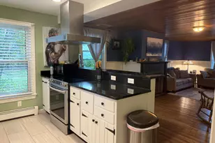 30 Franklin St, Calais, ME 04619 - Photo 8
