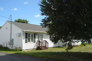 30 Meadow View Ln, Winslow, ME 04901 - Photo 6
