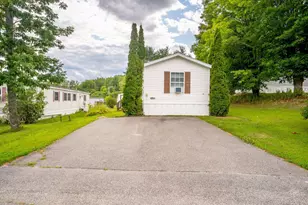 47 Autumn Ln, Lewiston, ME 04240 - Photo 4