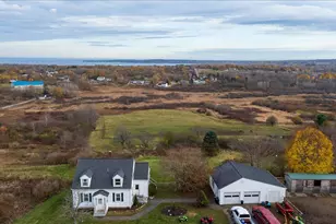 90 W Meadow Rd, Rockland, ME 04841 - Photo 2