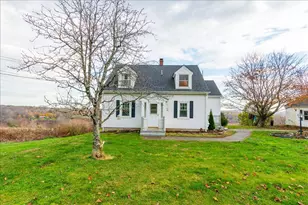 90 W Meadow Rd, Rockland, ME 04841 - Photo 1