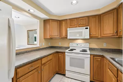 119 Hampton Glen Drive #27, Kennebunk, ME 04043 - Photo 10