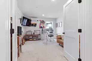 61 Owls Nest Rd, Portland, ME 04102 - Photo 36