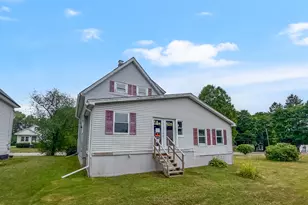 22 Cross St, Brewer, ME 04412 - Photo 2