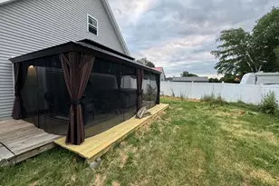 7 Lucille St, Winslow, ME 04901 - Photo 4