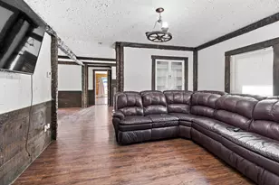 111 Pleasant St, Auburn, ME 04210 - Photo 20