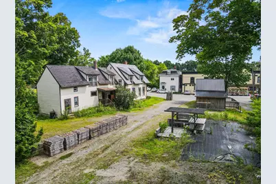 26 Lincoln Street, Dover Foxcroft, ME 04426 - Photo 4