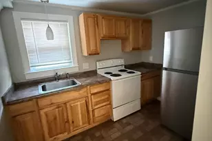16 Winter St, Waterville, ME 04901 - Photo 32