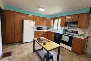 549 Old Lewiston Rd, Winthrop, ME 04364 - Photo 4