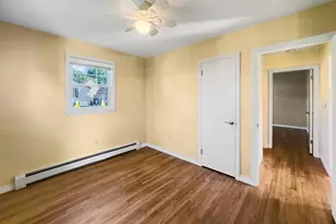36 Pine St, Rockland, ME 04841 - Photo 10