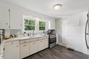 13 Wellington Rd, Portland, ME 04103 - Photo 24