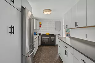 221 Shore Rd, York, ME 03902 - Photo 18