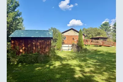 195 Estes Avenue, Palmyra, ME 04965 - Photo 14