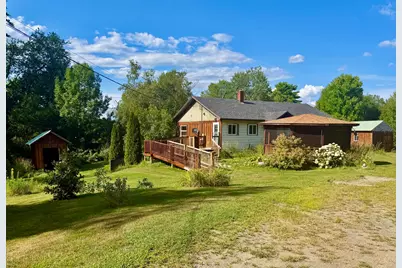 195 Estes Avenue, Palmyra, ME 04965 - Photo 2