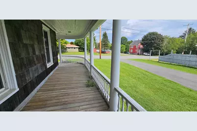 28 State Street, Presque Isle, ME 04769 - Photo 6