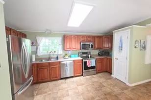 10 Mountainside Pk, Camden, ME 04843 - Photo 2