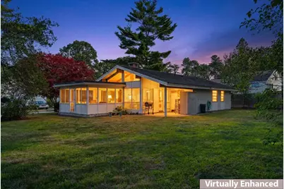 31 Moorview Avenue, Ogunquit, ME 03907 - Photo 2