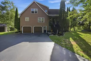 76 Daggett Dr, Raymond, ME 04071 - Photo 12