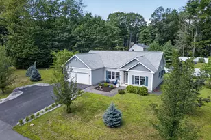 49 Preble St, Wells, ME 04090 - Photo 1