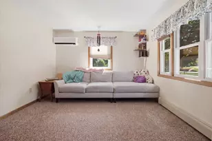 17 Rolfe Cir, Gardiner, ME 04345 - Photo 4