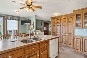 14 Jersey Ave, New Sharon, ME 04955 - Photo 12