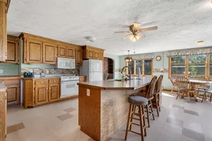 14 Jersey Ave, New Sharon, ME 04955 - Photo 6