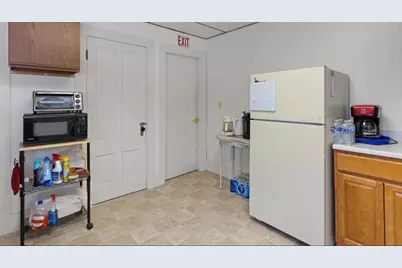 201 Knox Street, Rumford, ME 04276 - Photo 12