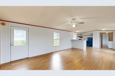 18 Purington Avenue, Mechanic Falls, ME 04256 - Photo 4