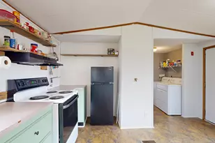 18 Purington Ave, Mechanic Falls, ME 04256 - Photo 12
