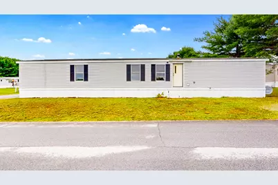 18 Purington Avenue, Mechanic Falls, ME 04256 - Photo 2