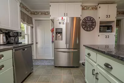 427 E Dover Road, Dover Foxcroft, ME 04426 - Photo 12