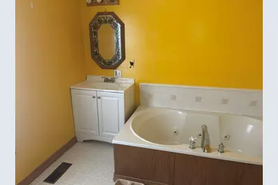 15 Mayo Street, Dover Foxcroft, ME 04426 - Photo 18