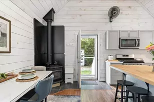 41 Pine St, Bucksport, ME 04416 - Photo 12