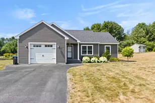 11 Twoey Dr, Windham, ME 04062 - Photo 1