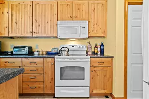 1 Plover Cir, Ogunquit, ME 03907 - Photo 10