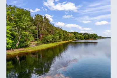 65 Elm Street, Topsham, ME 04086 - Photo 2