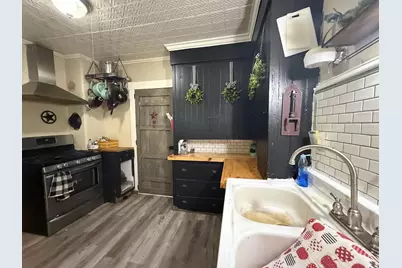 16 Elm Street, Avon, ME 04966 - Photo 2